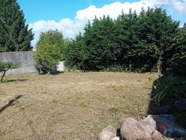 Building Plot for sale in Pontevedra city - € 18,000 (Ref: 9867121)