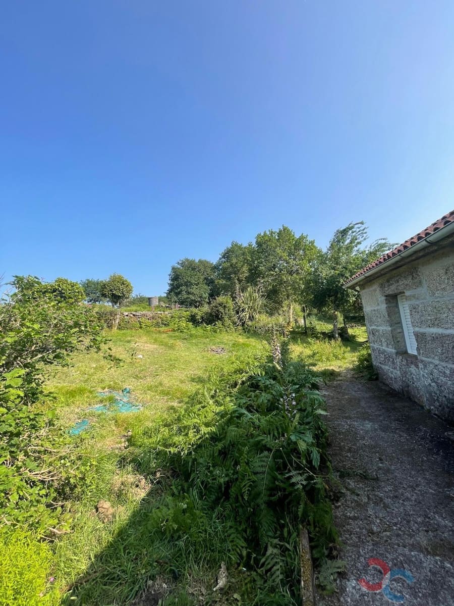 3 bedroom Finca/Country House for sale in Cerdedo-Cotobade - € 85,000 (Ref: 9867122)