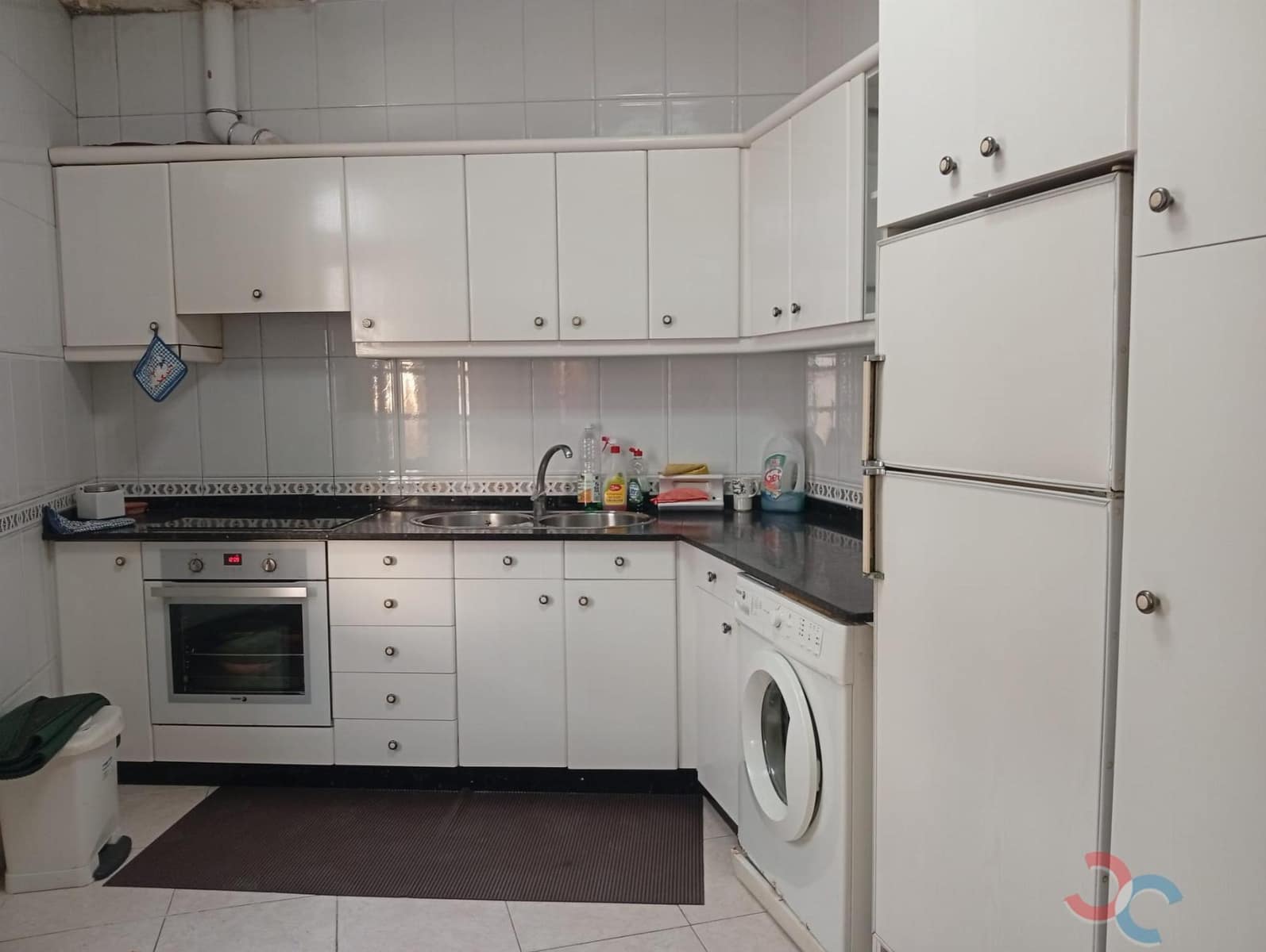 6 soveværelse Byhus til salg i Marin med garage - € 230.000 (Ref: 9876587)