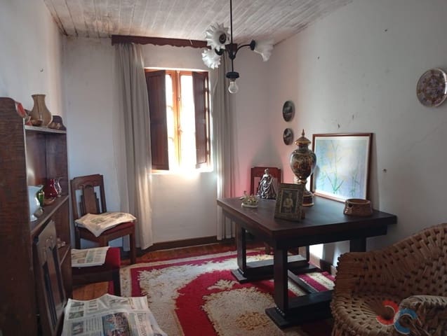 6 soveværelse Byhus til salg i Marín med garage - € 230.000 (Ref: 9876587)