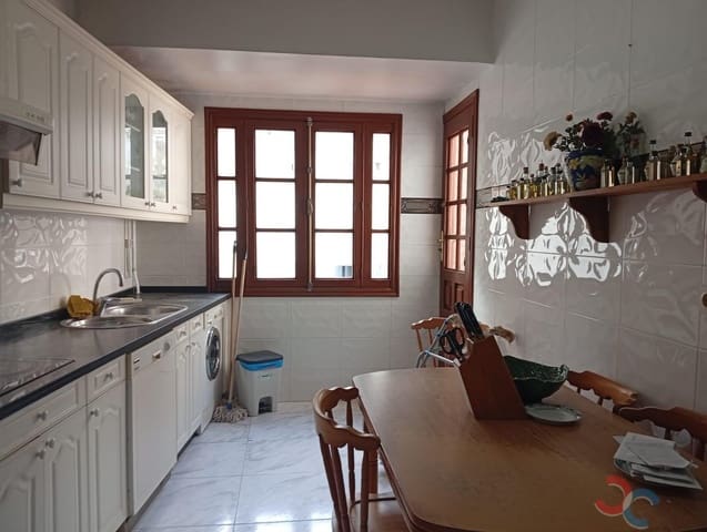 4 sypialnia Dom na sprzedaż w Marín - 160 000 € (Ref: 9891359)