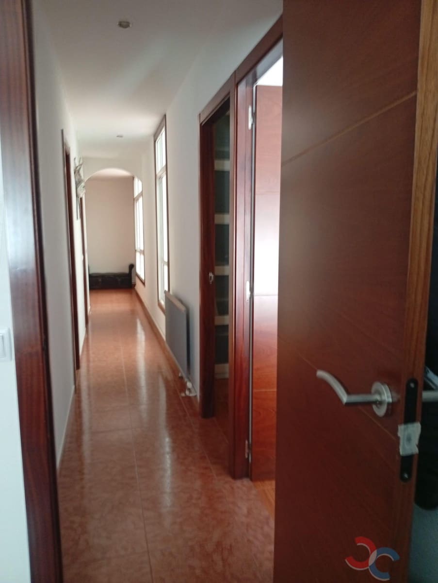 3 bedroom Flat for sale in Marin with garage - € 225,000 (Ref: 9911199)