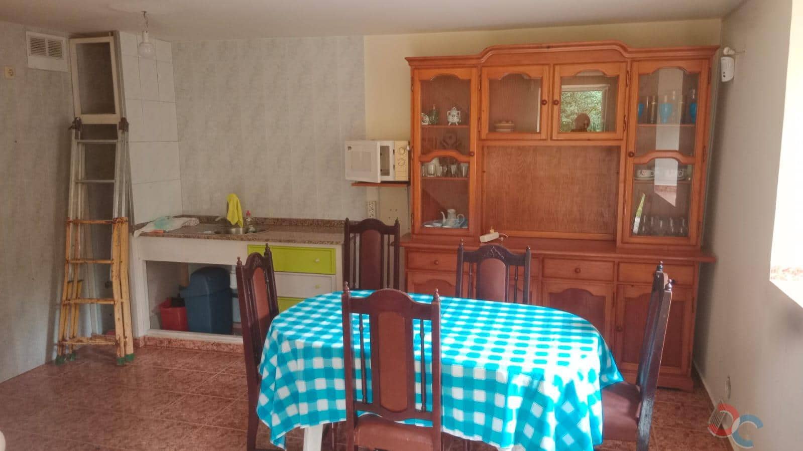 3 bedroom Townhouse for sale in Ponte-Caldelas - € 80,000 (Ref: 9927593)