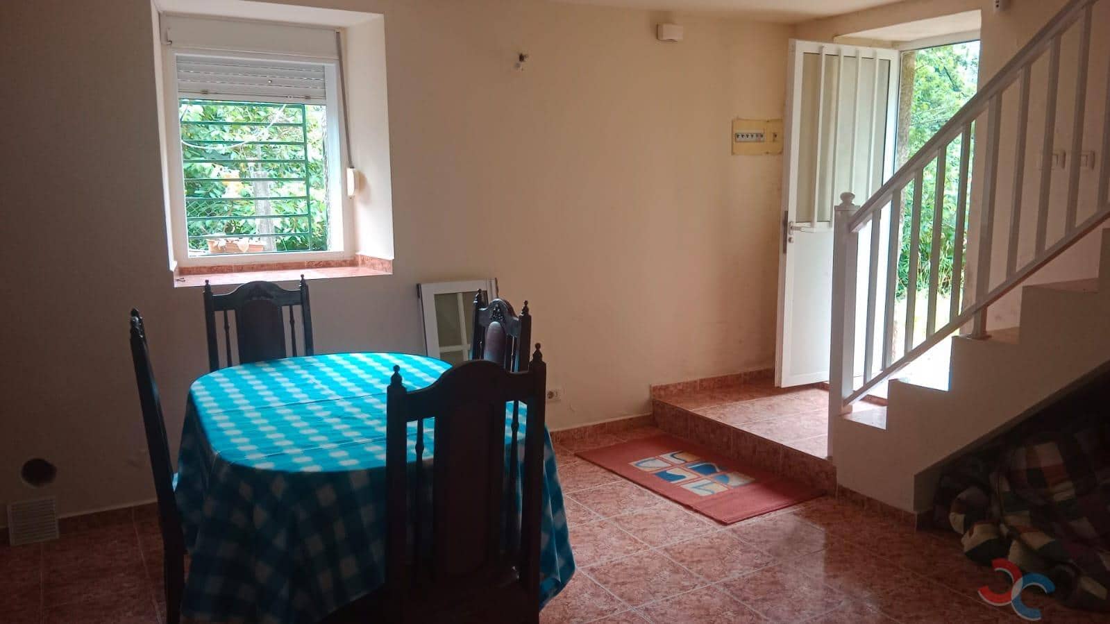 3 bedroom Townhouse for sale in Ponte-Caldelas - € 80,000 (Ref: 9927593)