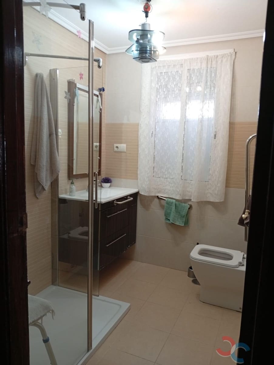 4 slaapkamer Flat te koop in Marin - € 180.000 (Ref: 9972322)