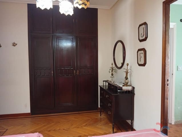 4 sypialnia Mieszkanie na sprzedaż w Marín - 180 000 € (Ref: 9972322)