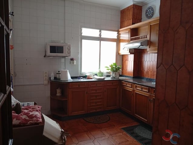 4 sypialnia Mieszkanie na sprzedaż w Marín - 180 000 € (Ref: 9972322)