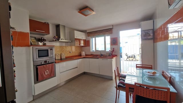 5 bedroom Villa for sale in Benidorm with pool garage - € 795,000 (Ref: 10023527)