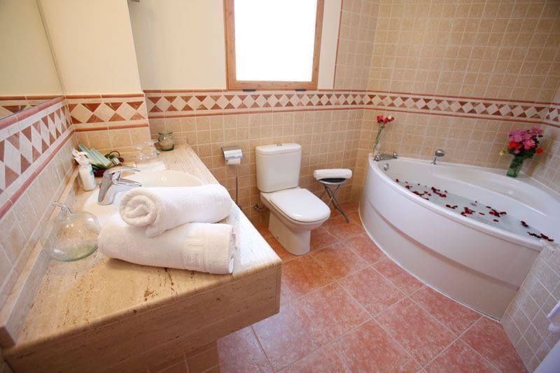 8 soverom Hotell til salgs i Jalon / Xalo med garasje - € 1 200 000 (Ref: 4709522)