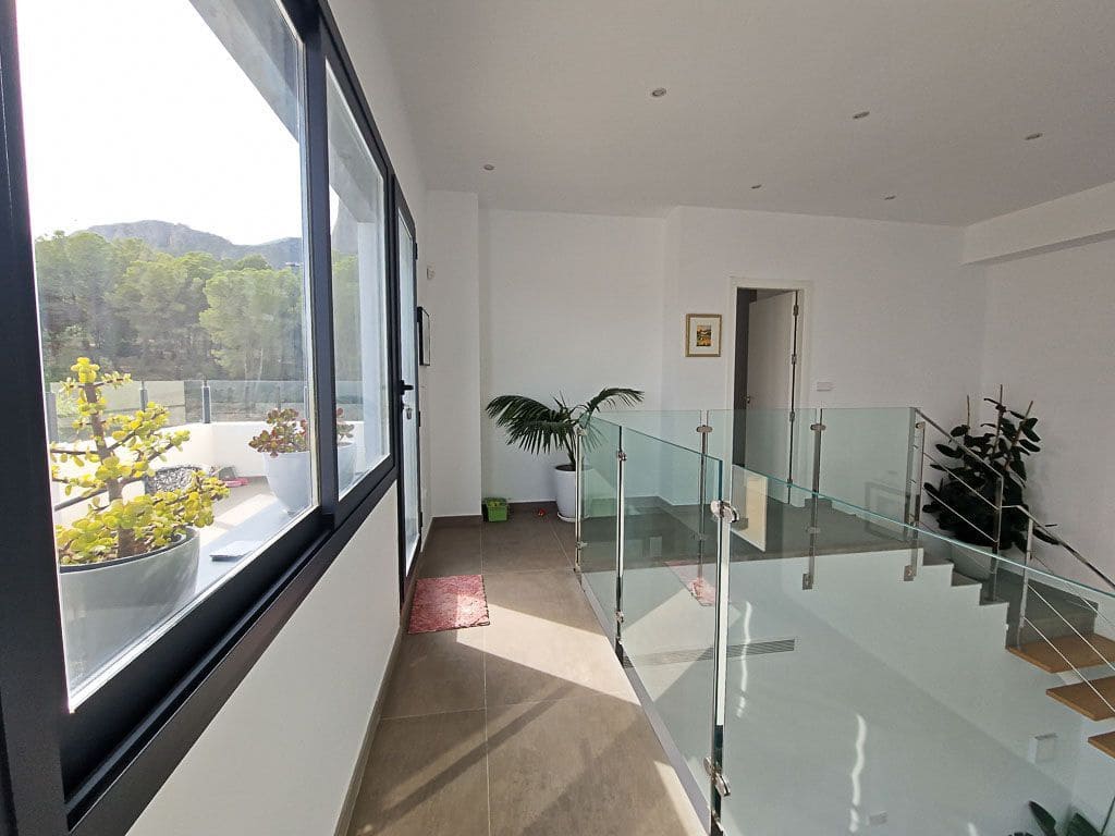 4 camera da letto Villa in vendita in Polop con piscina garage - 875.000 € (Rif: 7858181)