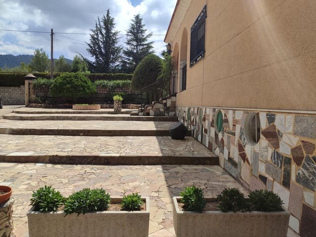 3 soverom Finca/Herregård til salgs i Ibi med svømmebasseng - € 275 000 (Ref: 8318838)