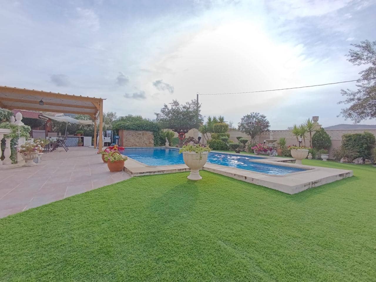 3 sypialnia Finka/Dom wiejski na sprzedaż w Castalla z basenem - 325 000 € (Ref: 9383713)