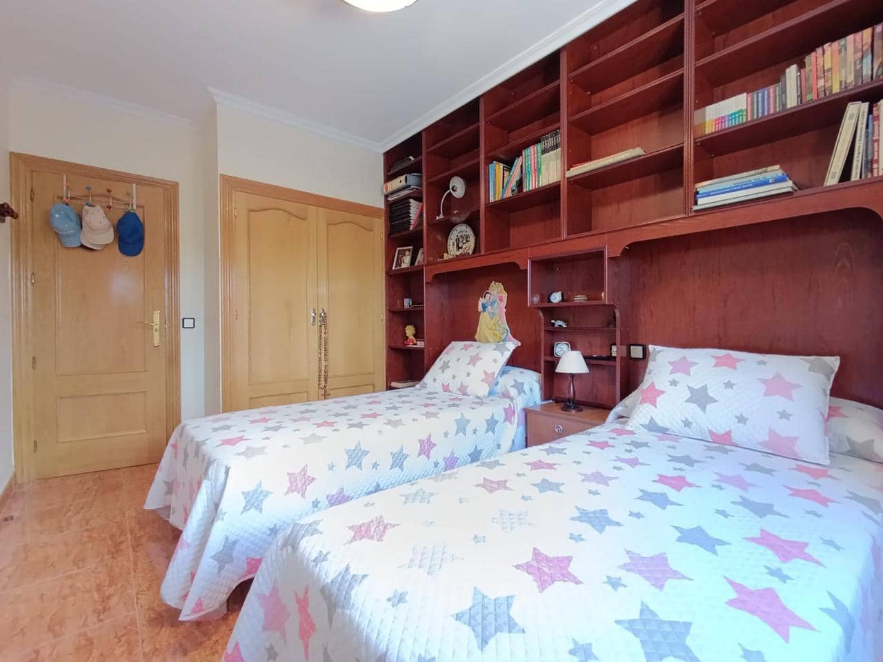 4 makuuhuone Huvila myytävänä paikassa Ibi mukana uima-altaan - 325 000 € (Ref: 9383714)