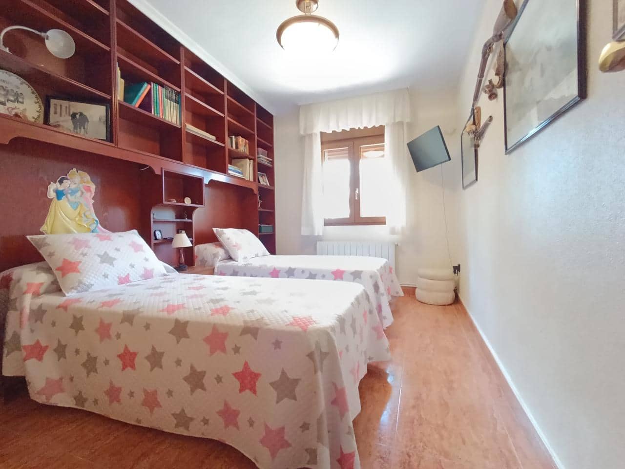 4 makuuhuone Huvila myytävänä paikassa Ibi mukana uima-altaan - 325 000 € (Ref: 9383714)