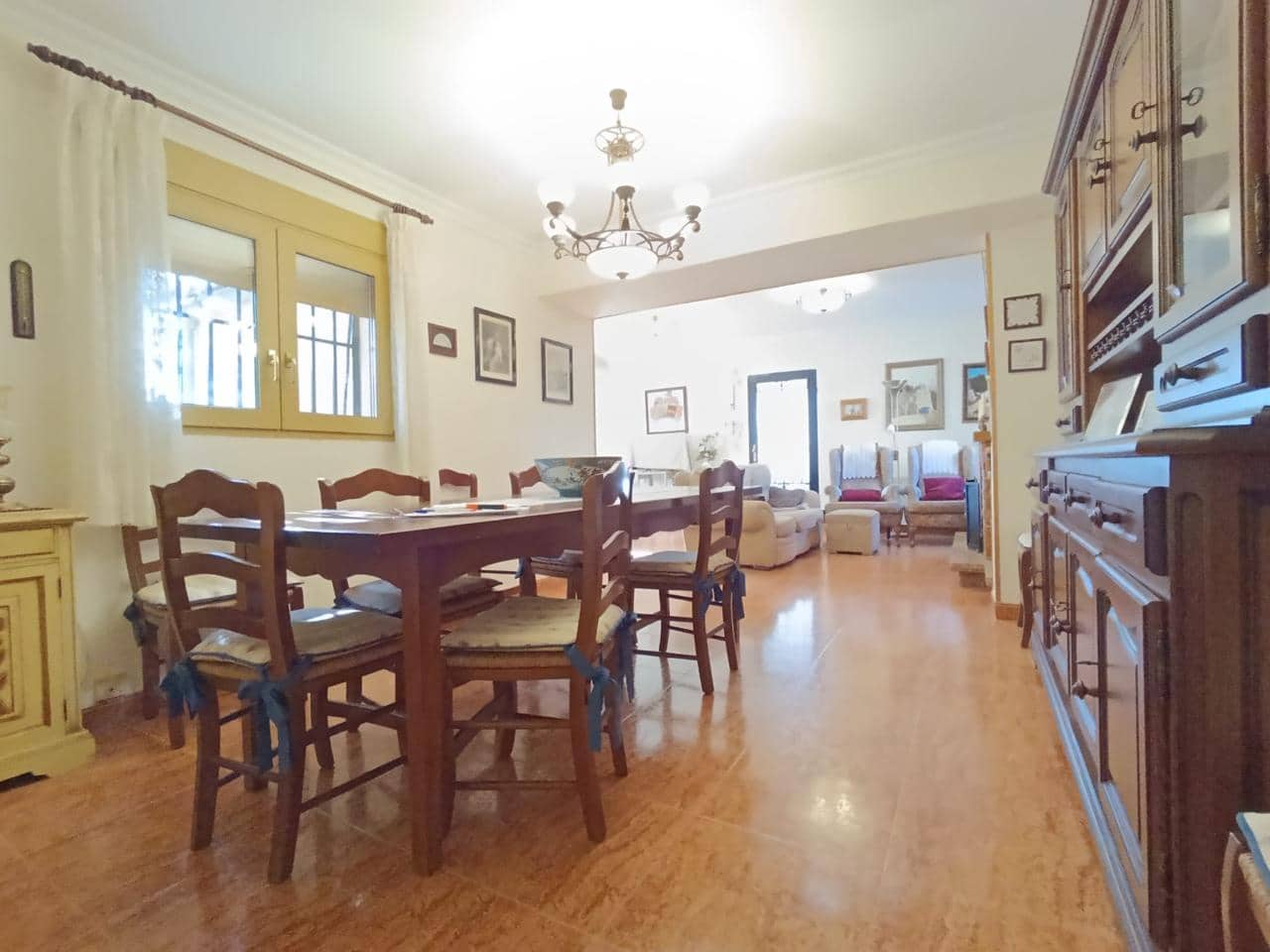 4 makuuhuone Huvila myytävänä paikassa Ibi mukana uima-altaan - 325 000 € (Ref: 9383714)