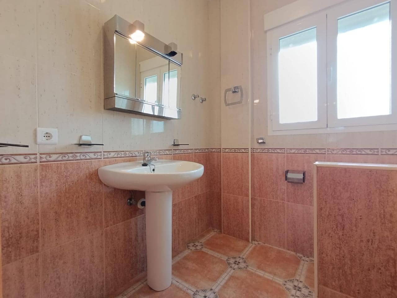 4 slaapkamer Finca/Landhuis te koop in Castalla met zwembad - € 365.000 (Ref: 9383715)