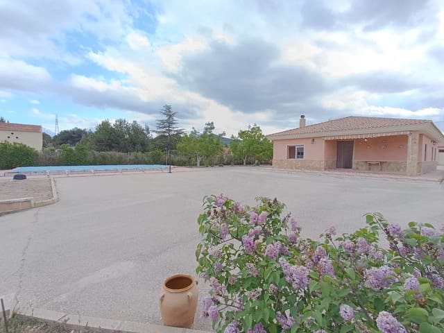4 bedroom Finca/Country House for sale in Castalla with pool - € 365,000 (Ref: 9383715)