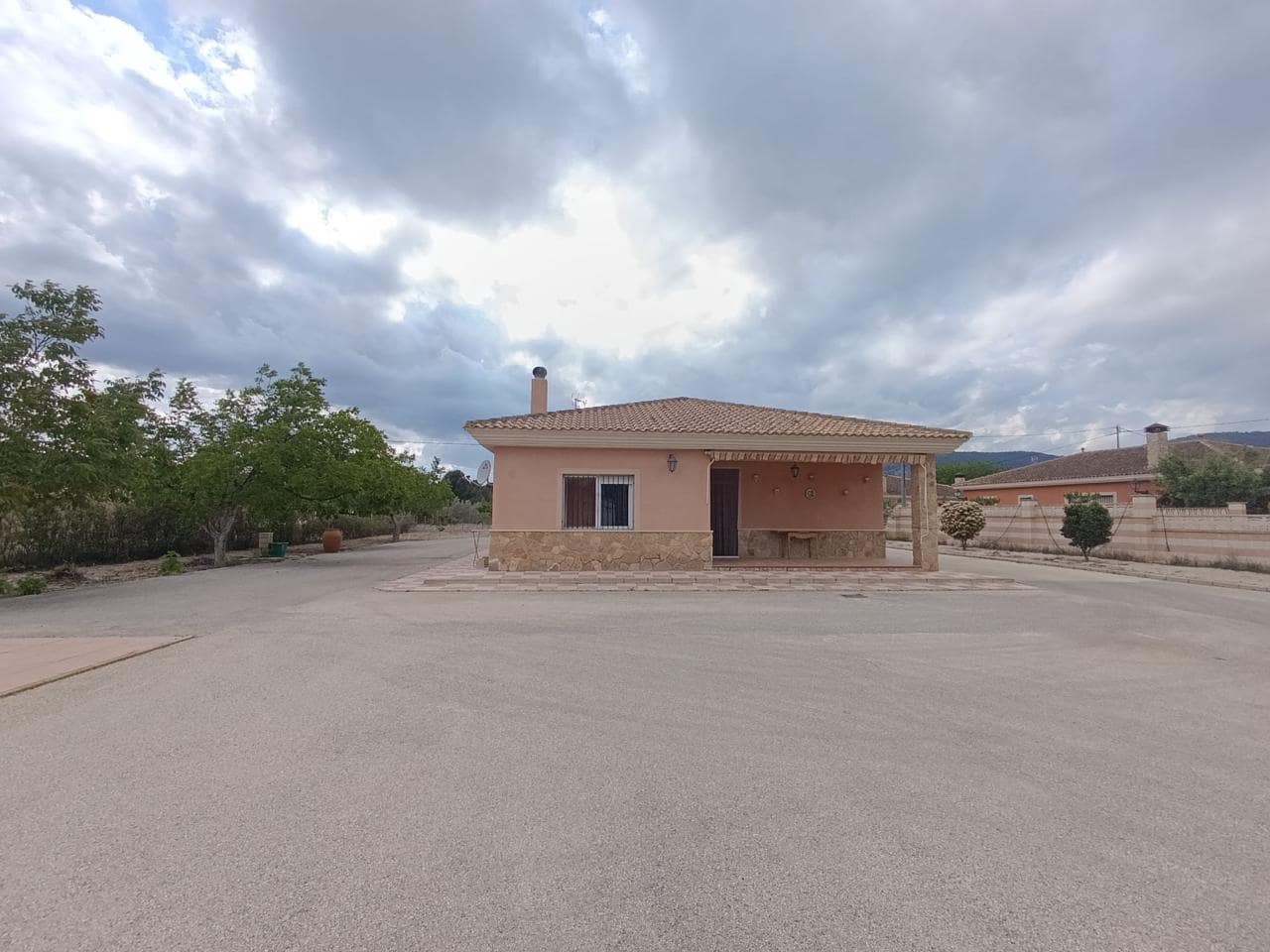 4 slaapkamer Finca/Landhuis te koop in Castalla met zwembad - € 365.000 (Ref: 9383715)