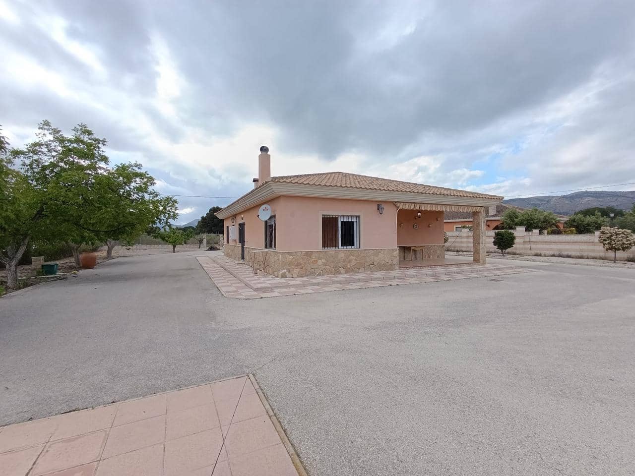 4 slaapkamer Finca/Landhuis te koop in Castalla met zwembad - € 365.000 (Ref: 9383715)