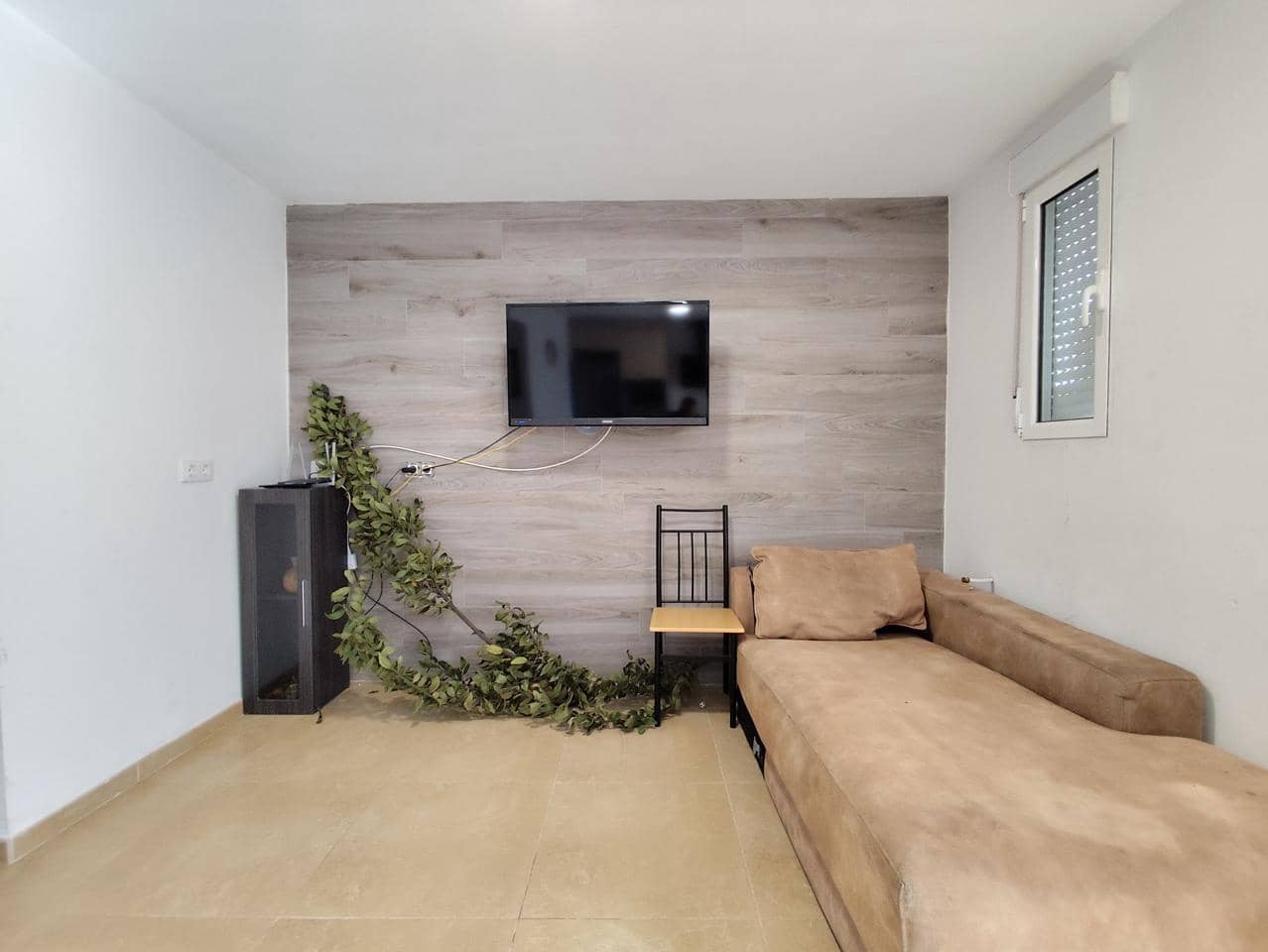 6 bedroom Villa for sale in Alcoy / Alcoi - € 215,000 (Ref: 9428754)