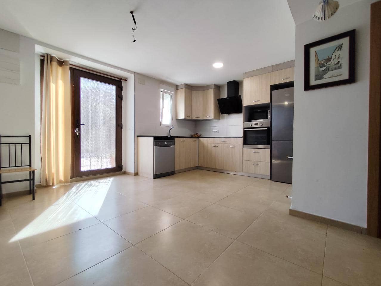 6 bedroom Villa for sale in Alcoy / Alcoi - € 215,000 (Ref: 9428754)