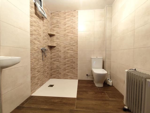 6 soveværelse Villa til salg i Alcoy / Alcoi - € 215.000 (Ref: 9428754)