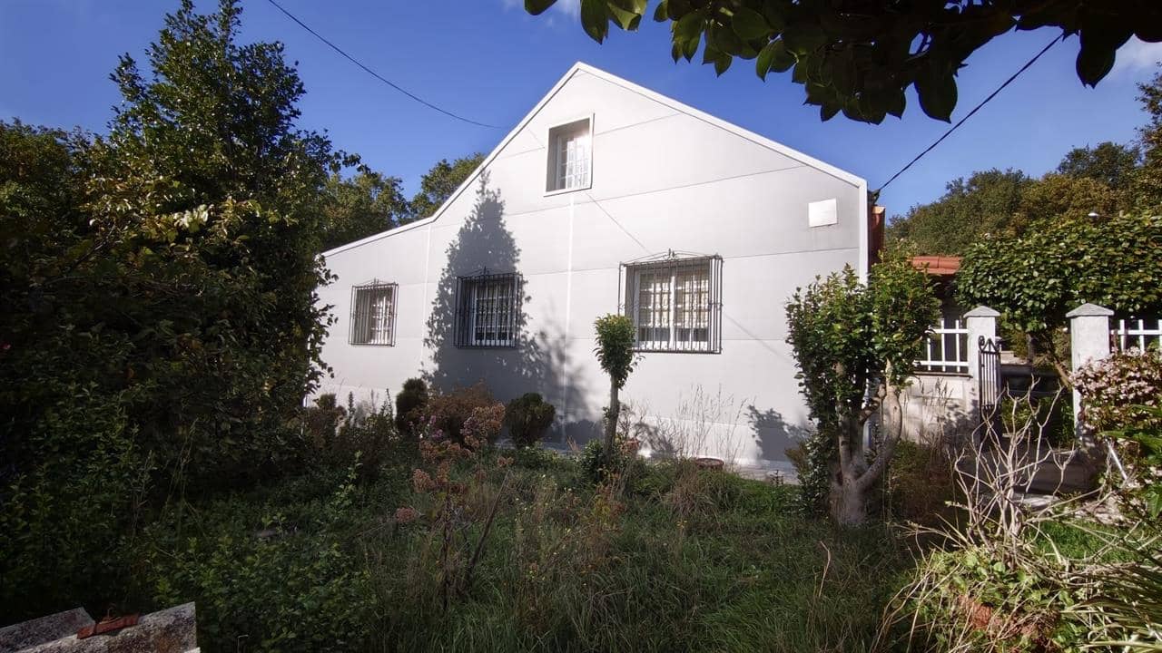 4 sypialnia Dom na sprzedaż w A Estrada z garażem - 110 000 € (Ref: 10154859)