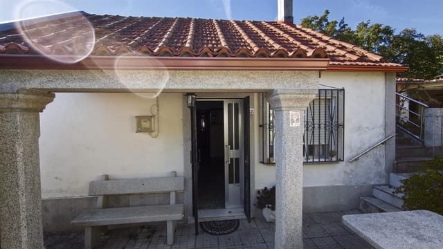 4 sovrum Hus till salu i A Estrada med garage - 110 000 € (Ref: 10154859)