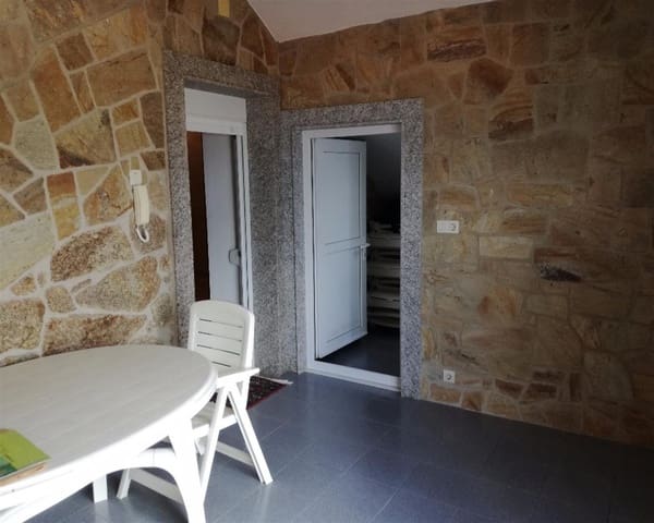 4 sovrum Hus till salu i Outes - 280 000 € (Ref: 5126713)