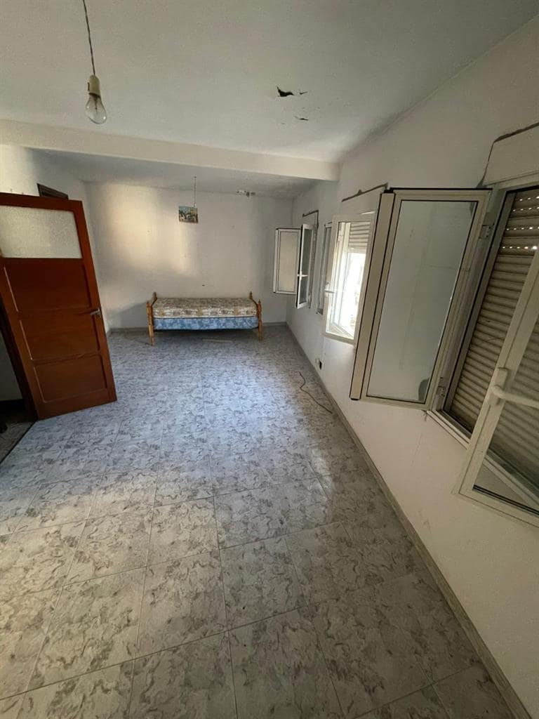 10 soveværelse Byhus til salg i A Estrada - € 140.000 (Ref: 6573762)