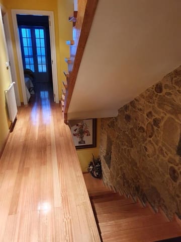 4 bedroom Townhouse for sale in Cuntis - € 230,000 (Ref: 6610874)