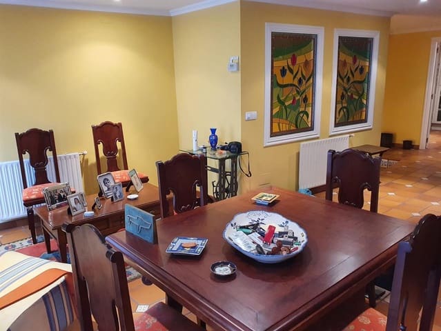 4 bedroom Townhouse for sale in Cuntis - € 230,000 (Ref: 6610874)