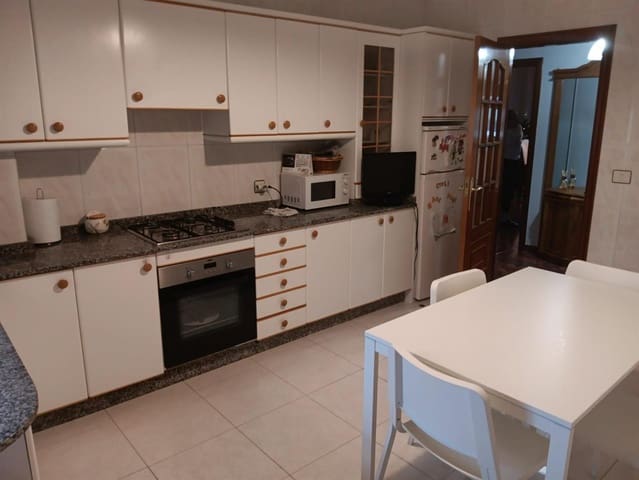 3 makuuhuone Huoneisto myytävänä paikassa A Estrada - 150 000 € (Ref: 8020413)