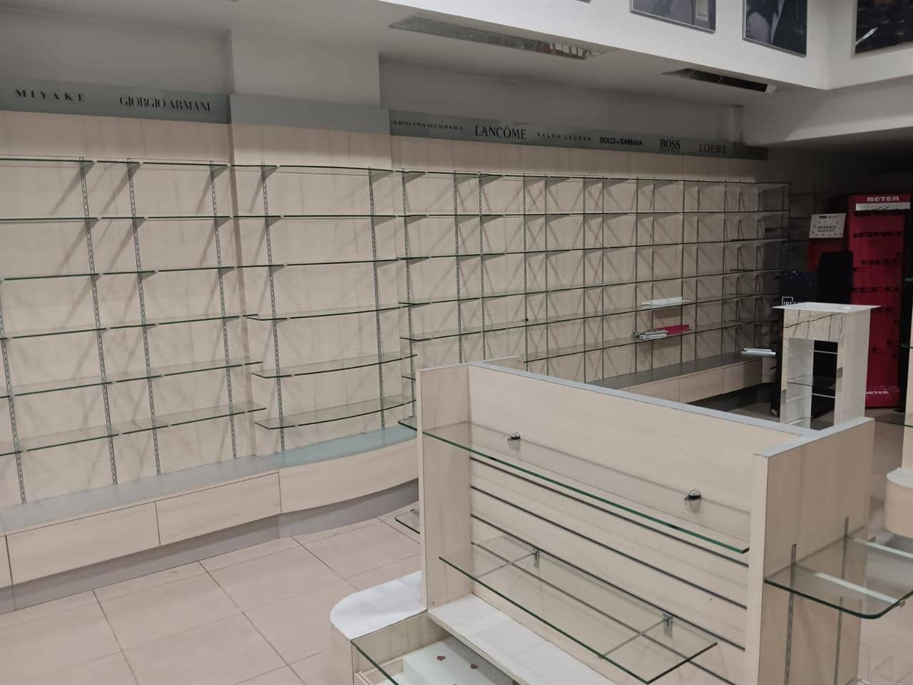 Erhverv til leje i A Estrada - € 1.300 (Ref: 8149272)