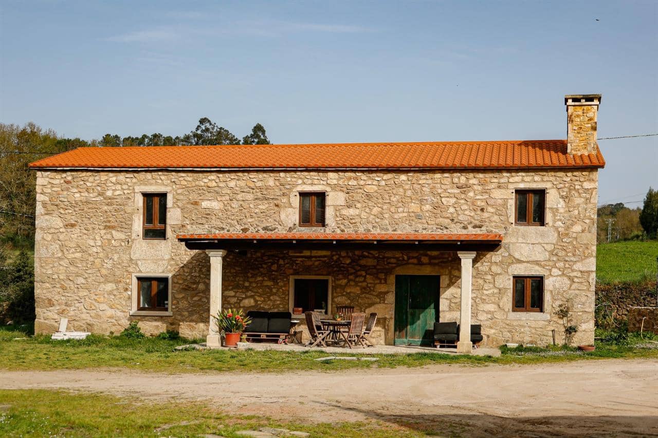 6 soveværelse Byhus til salg i Vedra - € 625.000 (Ref: 8307202)