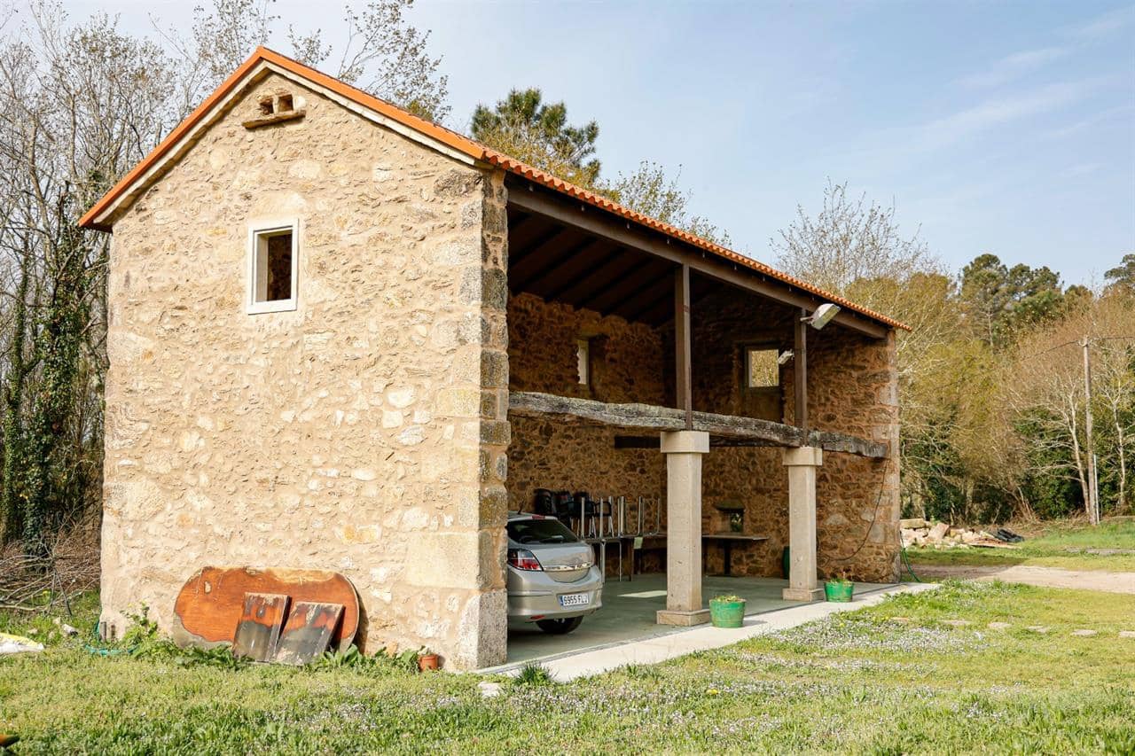 6 soveværelse Byhus til salg i Vedra - € 625.000 (Ref: 8307202)