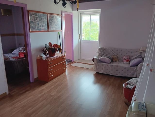 4 bedroom Townhouse for sale in Cerdedo-Cotobade - € 120,000 (Ref: 8622687)