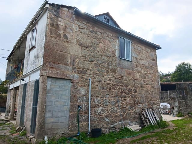 4 bedroom Townhouse for sale in Cerdedo-Cotobade - € 120,000 (Ref: 8622687)