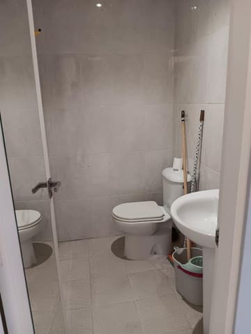 Komercyjne do wynajęcia w A Estrada - 550 € (Ref: 9344591)