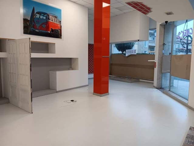 Komercyjne do wynajęcia w A Estrada - 550 € (Ref: 9344591)