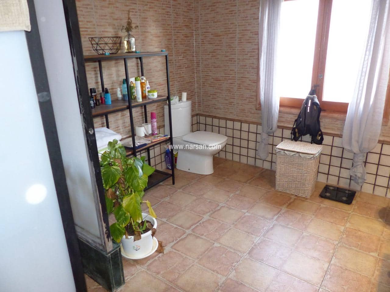 4 slaapkamer Villa te koop in Benicassim met zwembad garage - € 480.000 (Ref: 5625877)