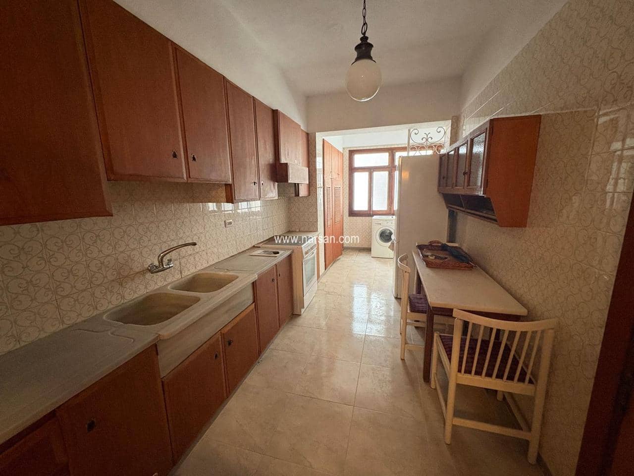 5 sovrum Lägenhet till salu i Castello de la Plana med garage - 255 000 € (Ref: 5700679)