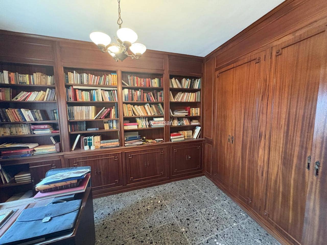 5 sovrum Lägenhet till salu i Castello de la Plana med garage - 255 000 € (Ref: 5700679)