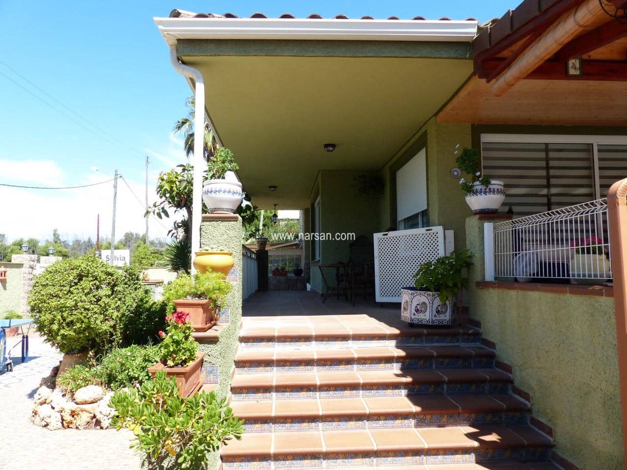 4 slaapkamer Villa te koop in Benicassim met zwembad garage - € 540.000 (Ref: 7986576)