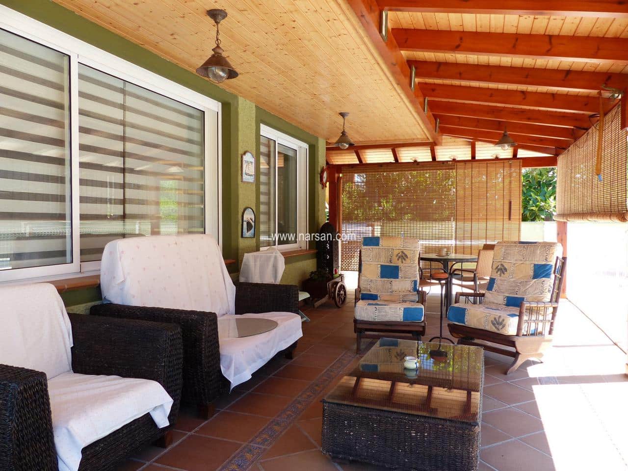 4 slaapkamer Villa te koop in Benicassim met zwembad garage - € 540.000 (Ref: 7986576)