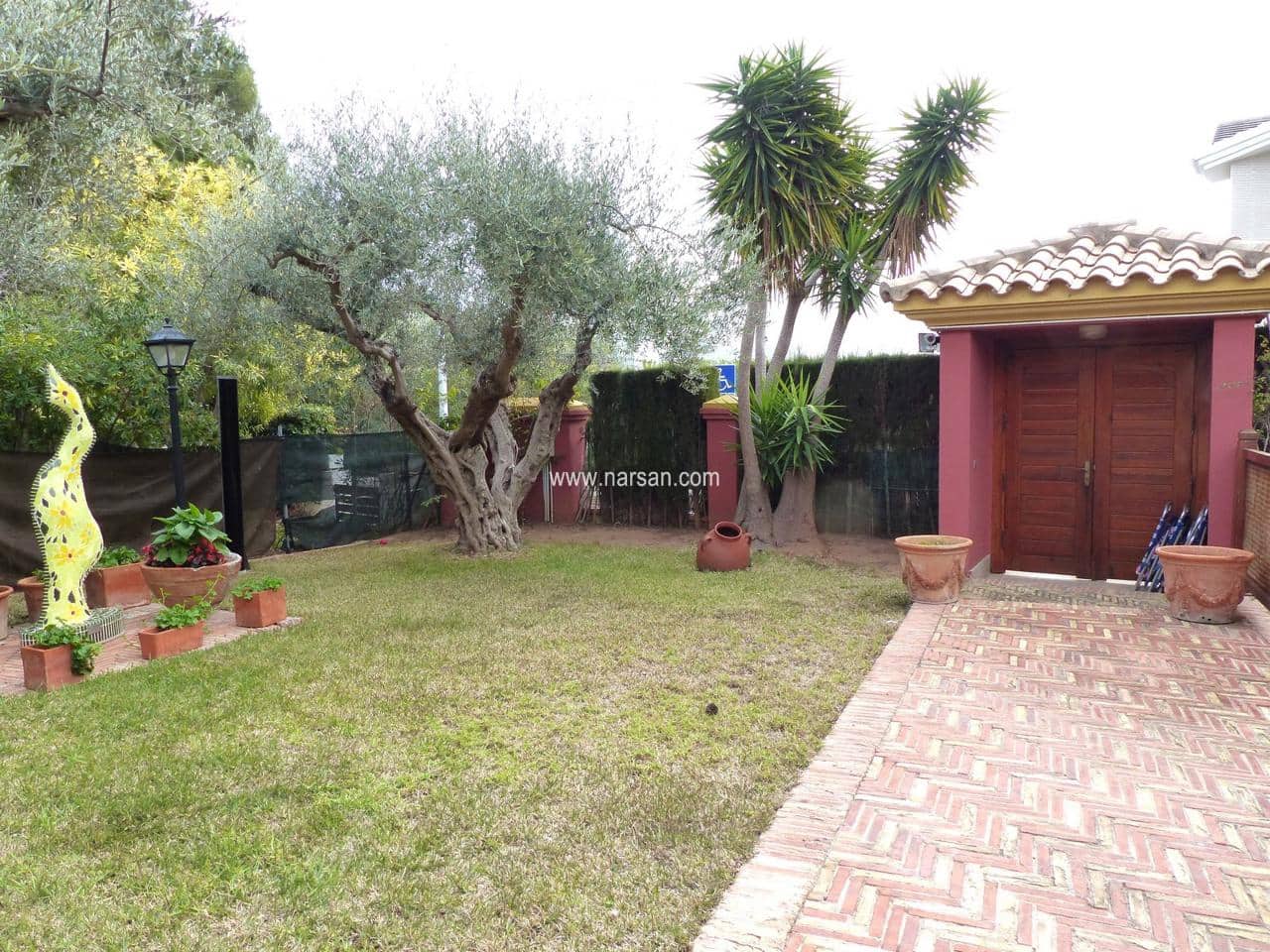 Villa/Maison de 7 chambres à louer à Oropesa  avec piscine - 15 000 € (Ref: 8086638)