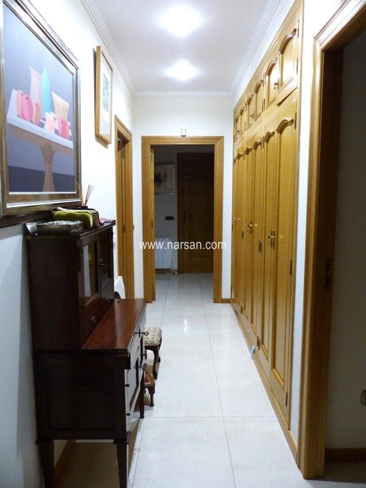 Villa/Maison de 7 chambres à louer à Oropesa  avec piscine - 15 000 € (Ref: 8086638)