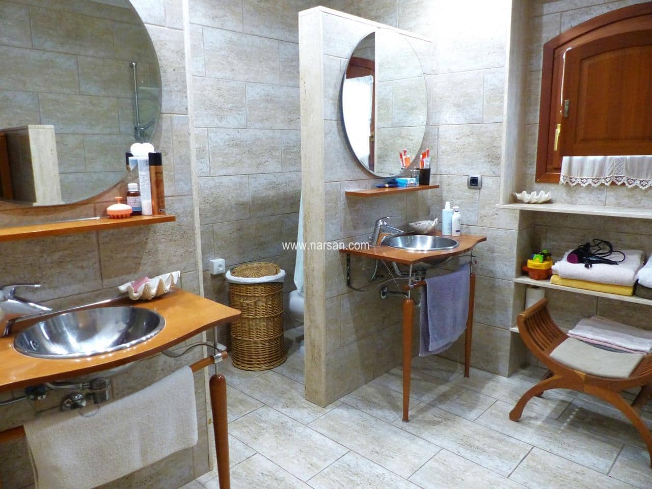 Villa/Maison de 7 chambres à louer à Oropesa  avec piscine - 15 000 € (Ref: 8086638)