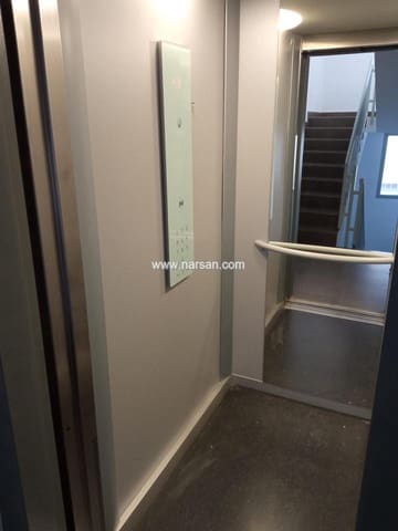 Autotalli myytävänä paikassa Oropesa  - 200 000 € (Ref: 9532075)