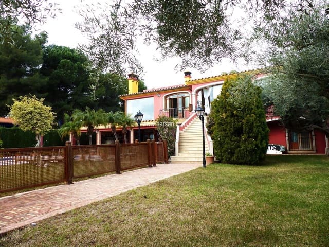 7 makuuhuone Huvila myytävänä paikassa Oropesa  mukana uima-altaan - 2 600 000 € (Ref: 9532077)